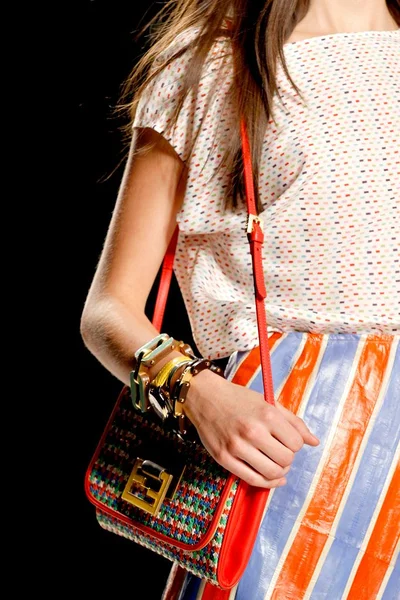 Look 76